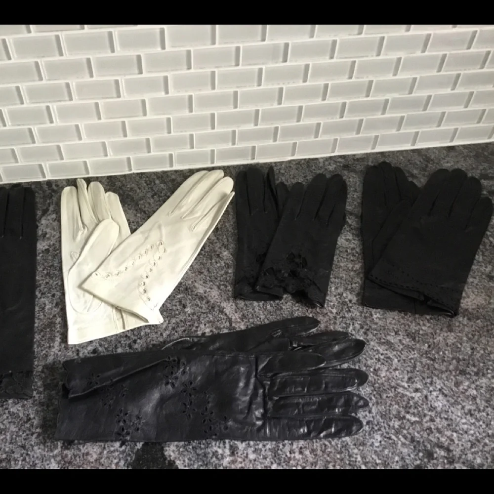 New! Girls genuine leather gloves-4 black and 1 creamy white.